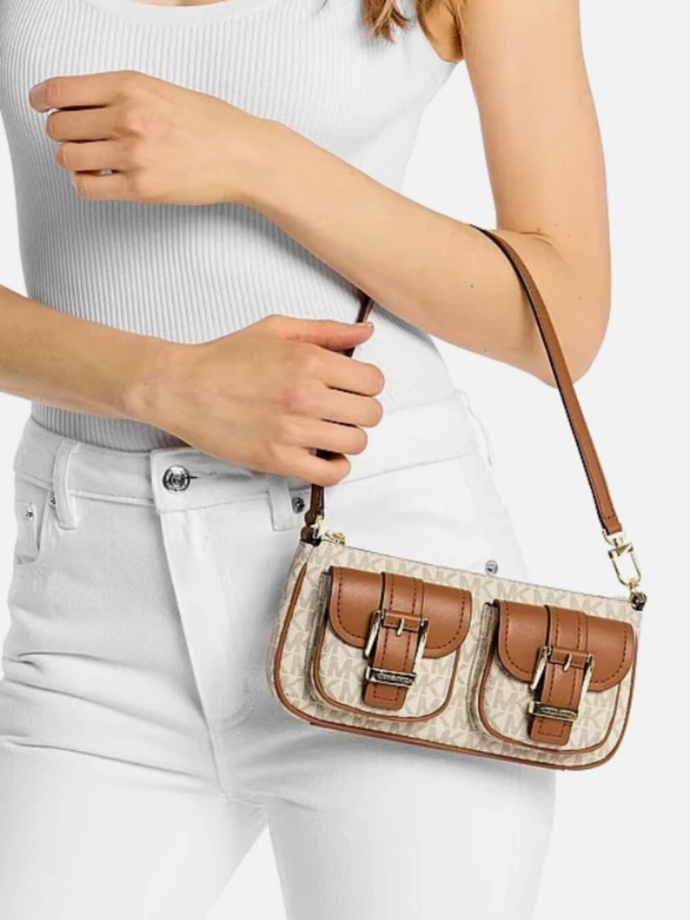 New Michael Kors Zoe Small Signature Logo Pochette Vanilla /Acorn